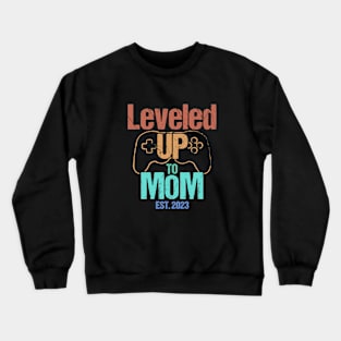 Leveled UP to MOM Est. 2023 - Funny Gamer Crewneck Sweatshirt